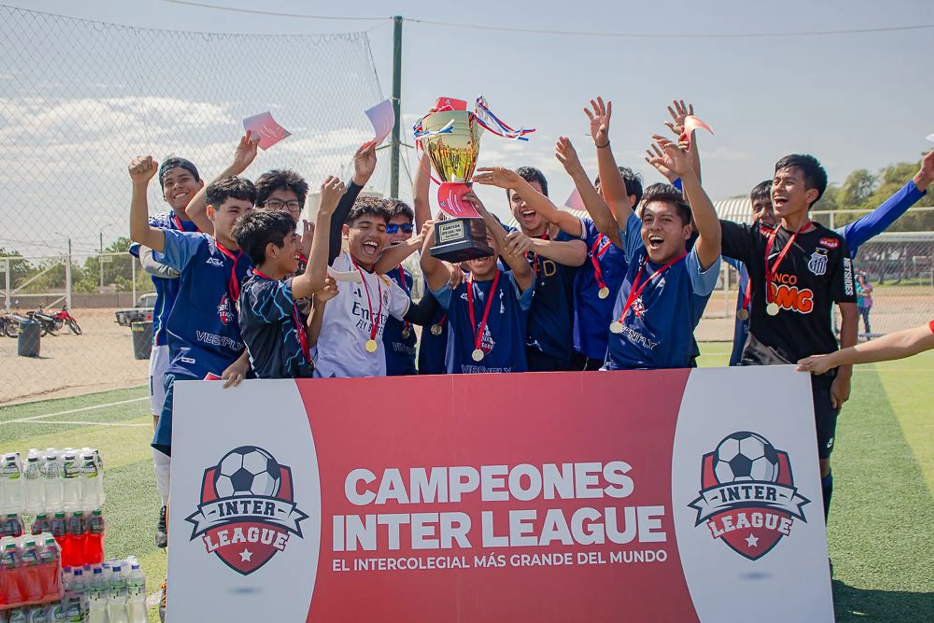IDP - Torneos de fútbol intercolegial en Perú
